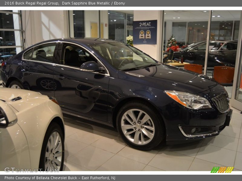 Dark Sapphire Blue Metallic / Ebony 2016 Buick Regal Regal Group