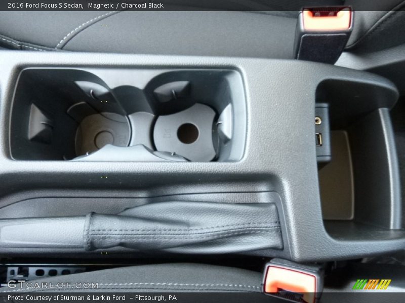 Magnetic / Charcoal Black 2016 Ford Focus S Sedan