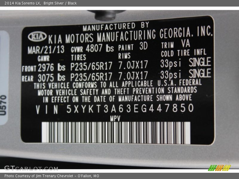 Bright Silver / Black 2014 Kia Sorento LX