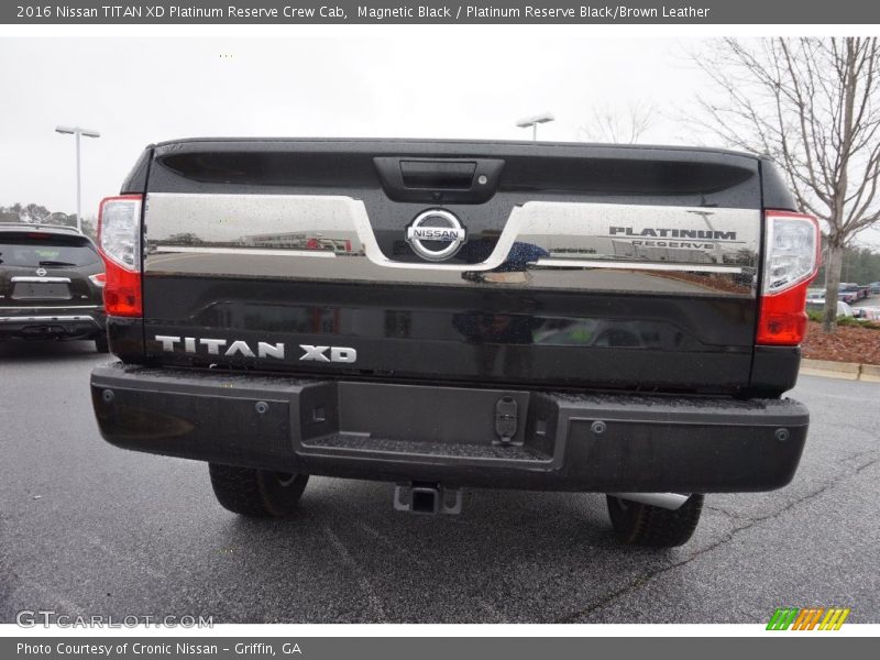 2016 TITAN XD Platinum Reserve Crew Cab Magnetic Black