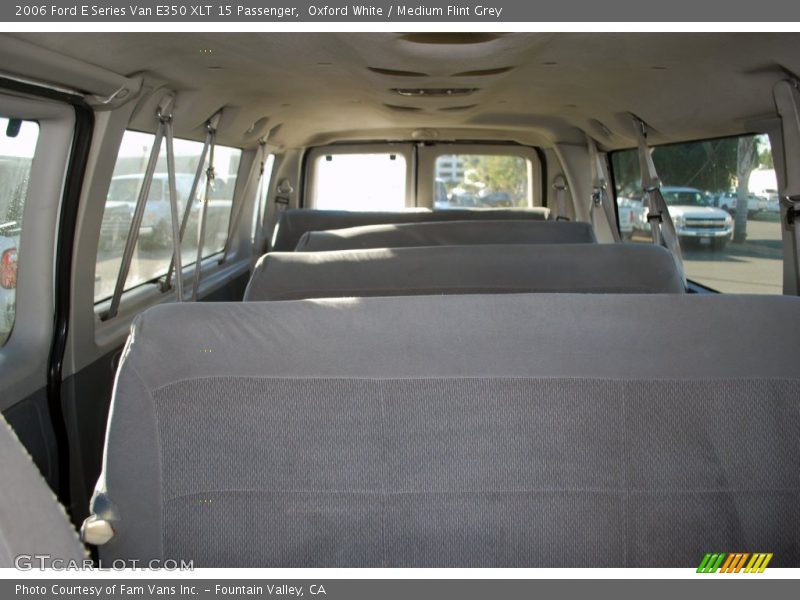 Oxford White / Medium Flint Grey 2006 Ford E Series Van E350 XLT 15 Passenger