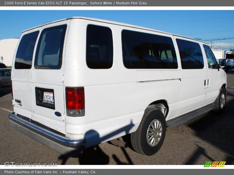 Oxford White / Medium Flint Grey 2006 Ford E Series Van E350 XLT 15 Passenger