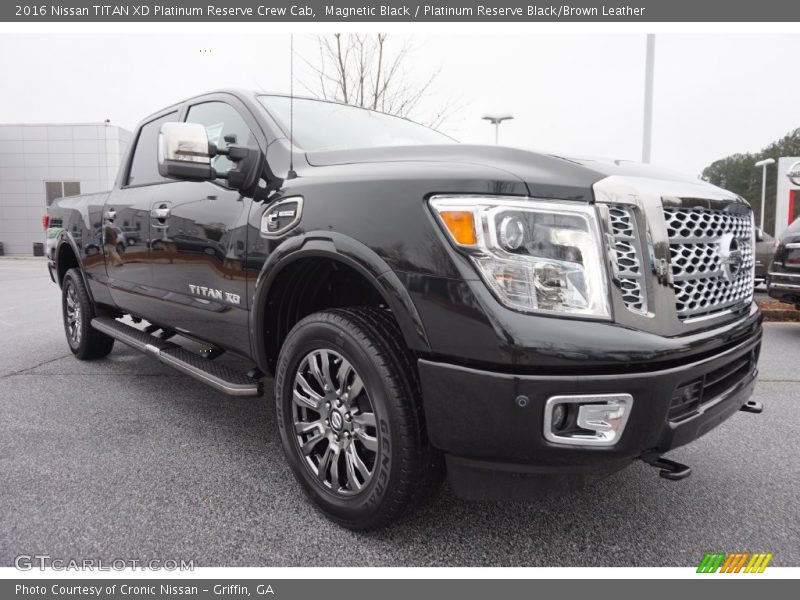 Front 3/4 View of 2016 TITAN XD Platinum Reserve Crew Cab