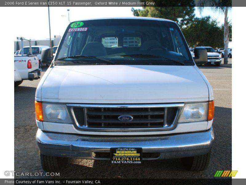 Oxford White / Medium Flint Grey 2006 Ford E Series Van E350 XLT 15 Passenger