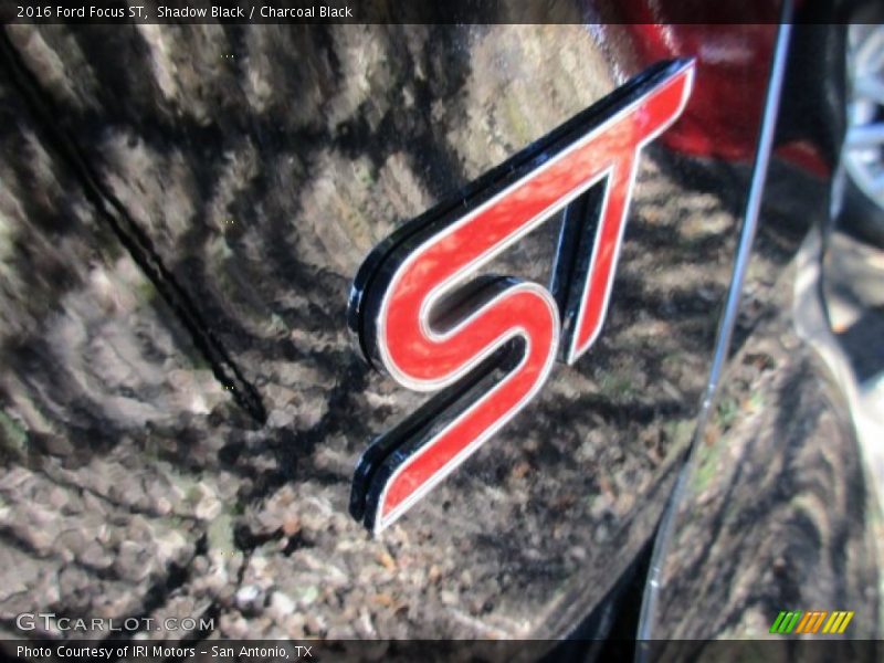 Shadow Black / Charcoal Black 2016 Ford Focus ST