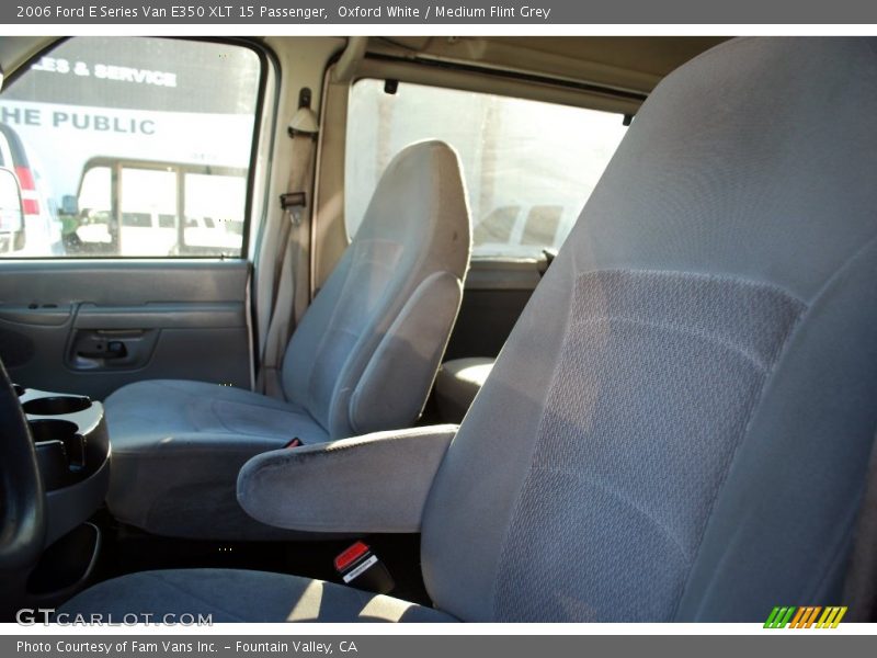 Oxford White / Medium Flint Grey 2006 Ford E Series Van E350 XLT 15 Passenger
