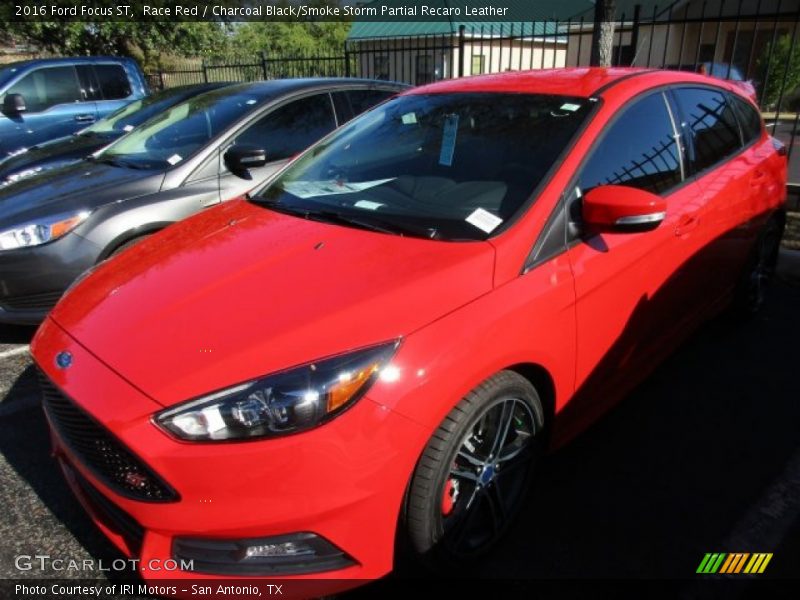 Race Red / Charcoal Black/Smoke Storm Partial Recaro Leather 2016 Ford Focus ST