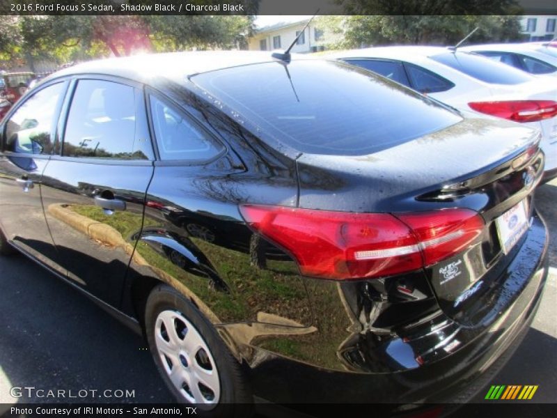 Shadow Black / Charcoal Black 2016 Ford Focus S Sedan