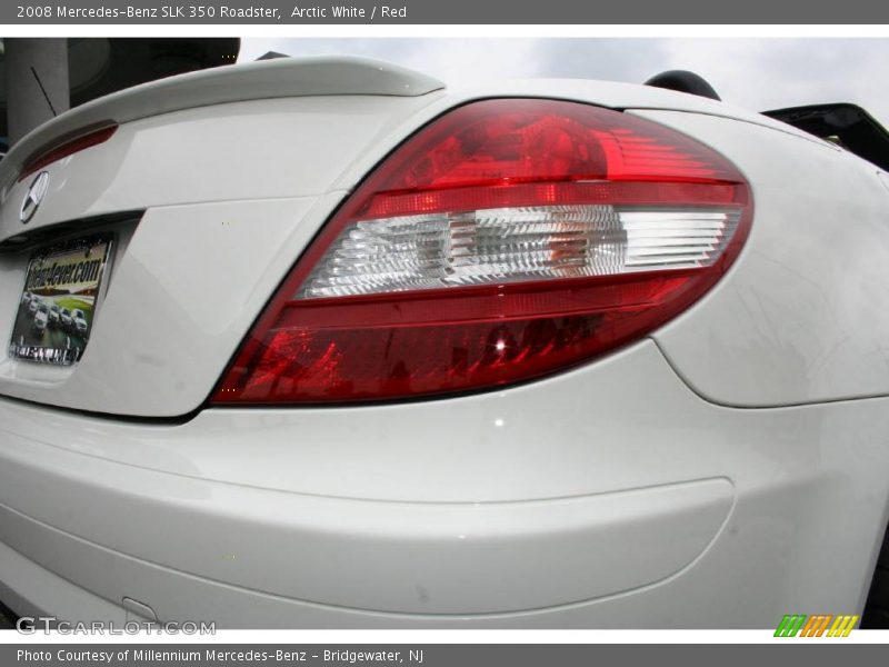 Arctic White / Red 2008 Mercedes-Benz SLK 350 Roadster