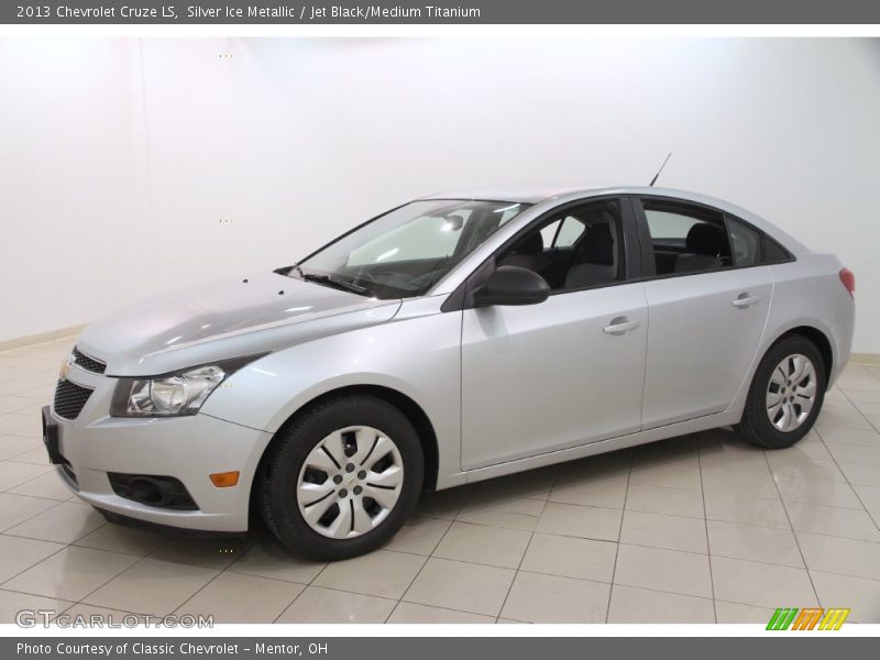 Silver Ice Metallic / Jet Black/Medium Titanium 2013 Chevrolet Cruze LS