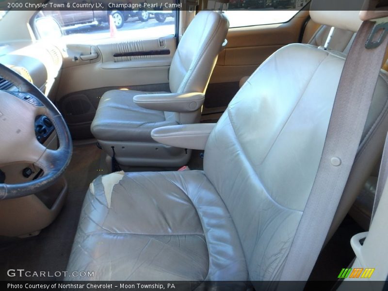 Champagne Pearl / Camel 2000 Chrysler Town & Country LX