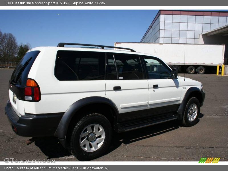 Alpine White / Gray 2001 Mitsubishi Montero Sport XLS 4x4