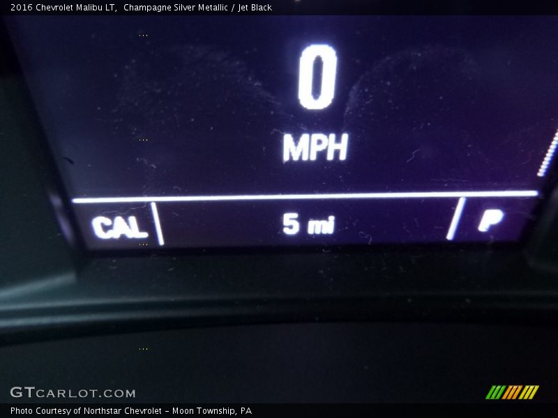 Champagne Silver Metallic / Jet Black 2016 Chevrolet Malibu LT