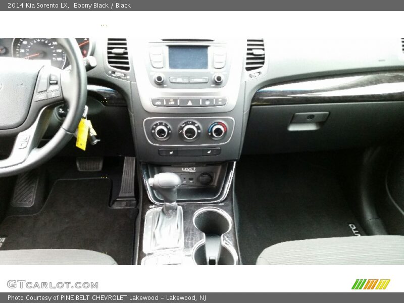 Ebony Black / Black 2014 Kia Sorento LX