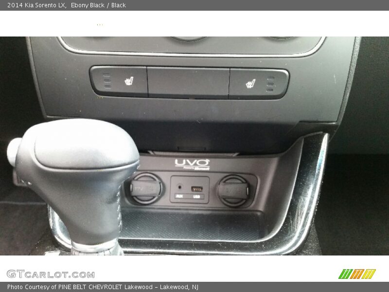 Ebony Black / Black 2014 Kia Sorento LX