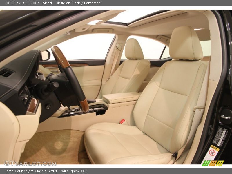 Obsidian Black / Parchment 2013 Lexus ES 300h Hybrid