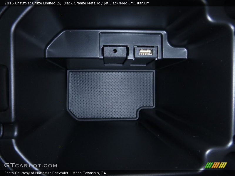 Black Granite Metallic / Jet Black/Medium Titanium 2016 Chevrolet Cruze Limited LS