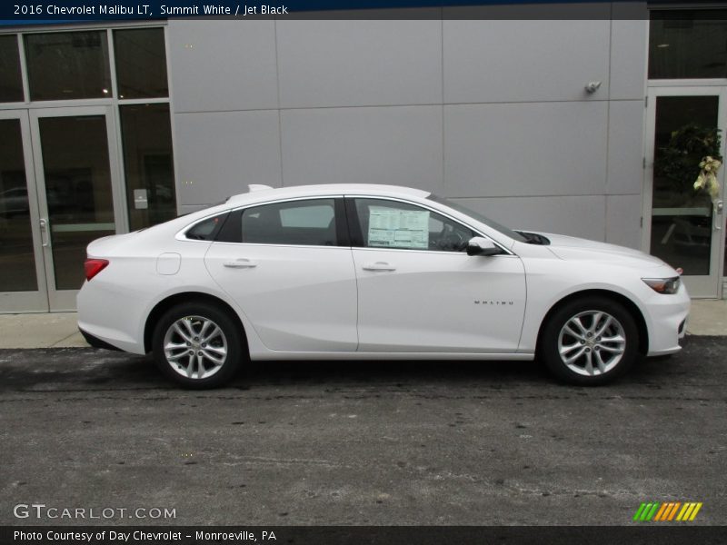 Summit White / Jet Black 2016 Chevrolet Malibu LT
