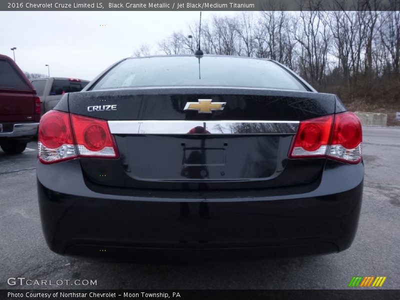 Black Granite Metallic / Jet Black/Medium Titanium 2016 Chevrolet Cruze Limited LS
