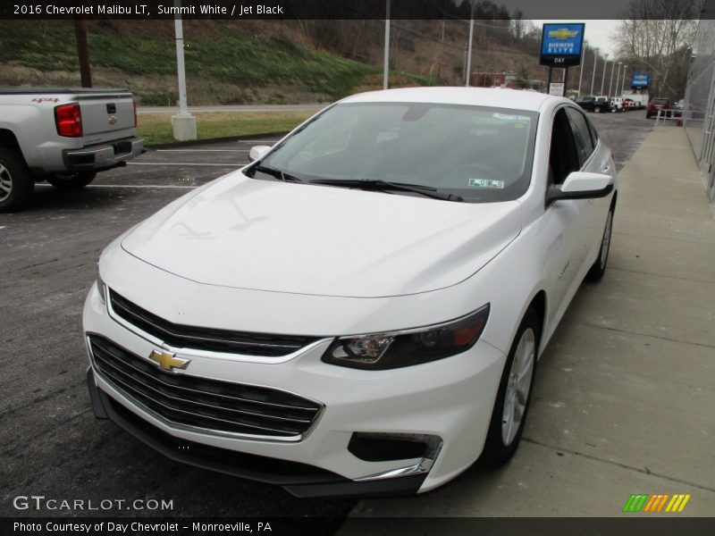 Summit White / Jet Black 2016 Chevrolet Malibu LT