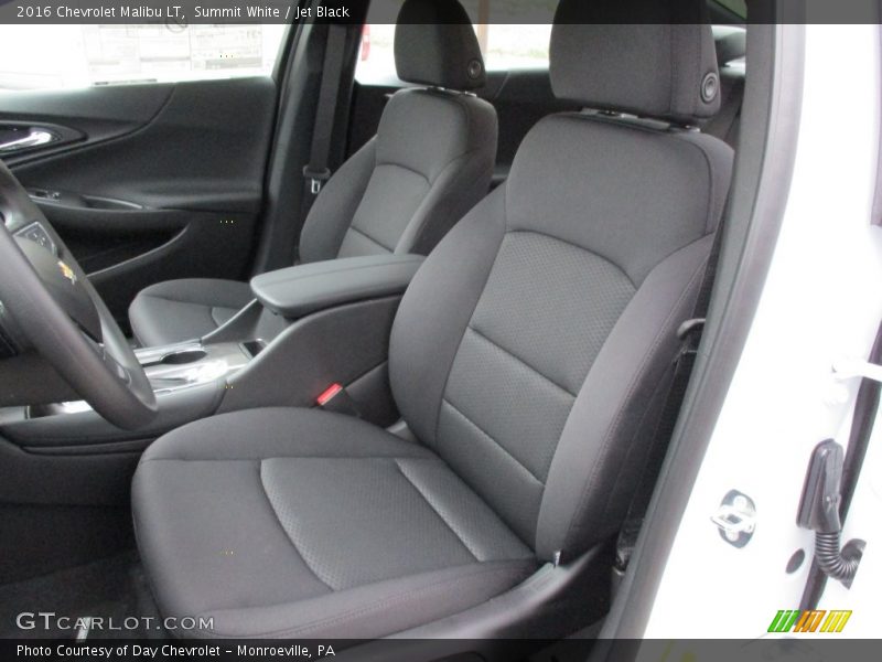 Summit White / Jet Black 2016 Chevrolet Malibu LT