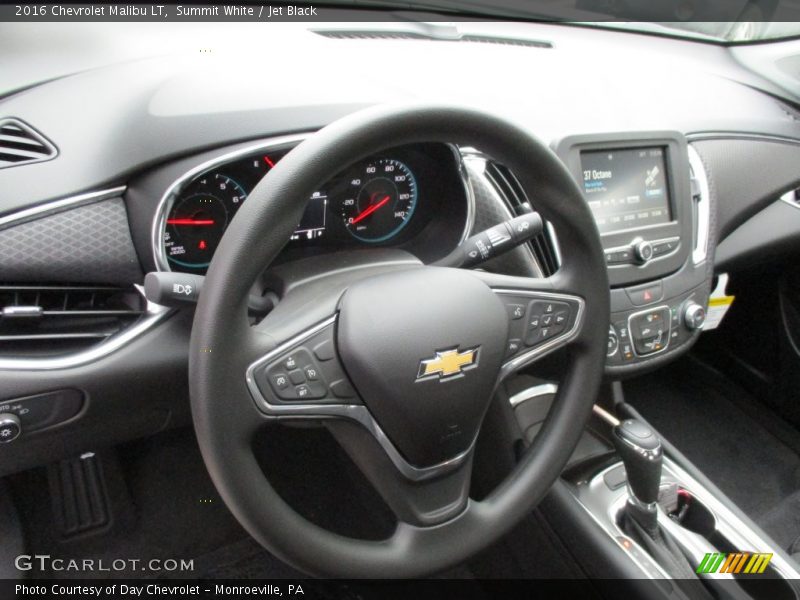 Summit White / Jet Black 2016 Chevrolet Malibu LT