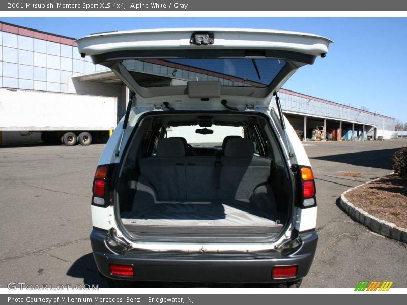 Alpine White / Gray 2001 Mitsubishi Montero Sport XLS 4x4