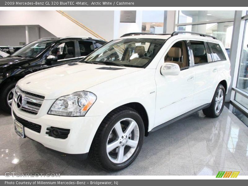 Arctic White / Cashmere 2009 Mercedes-Benz GL 320 BlueTEC 4Matic
