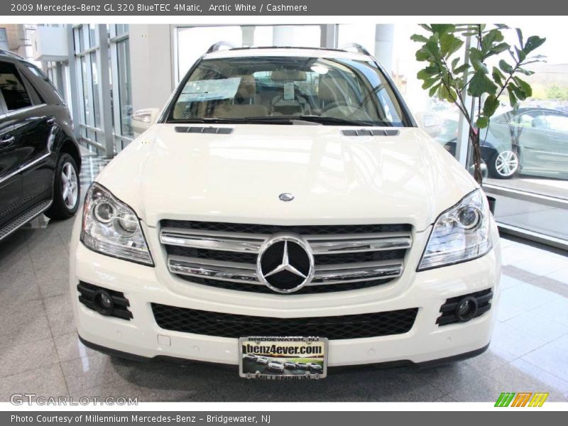 Arctic White / Cashmere 2009 Mercedes-Benz GL 320 BlueTEC 4Matic