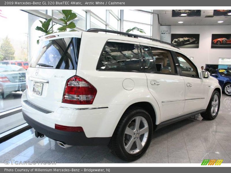 Arctic White / Cashmere 2009 Mercedes-Benz GL 320 BlueTEC 4Matic