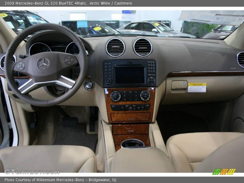 Arctic White / Cashmere 2009 Mercedes-Benz GL 320 BlueTEC 4Matic