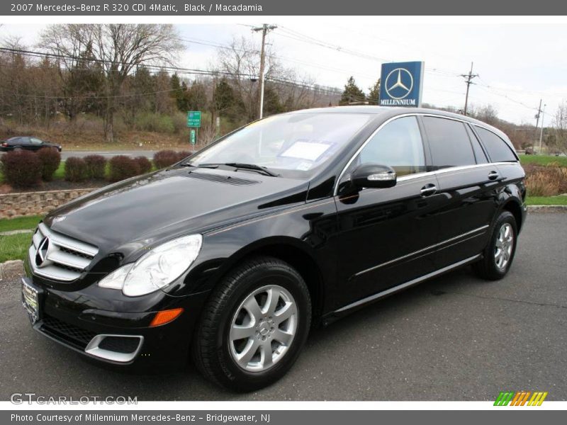 Black / Macadamia 2007 Mercedes-Benz R 320 CDI 4Matic