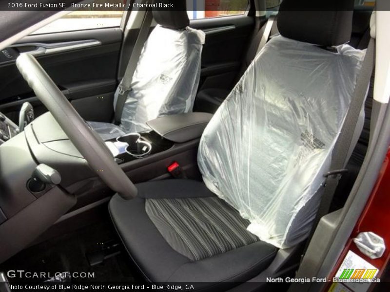Bronze Fire Metallic / Charcoal Black 2016 Ford Fusion SE