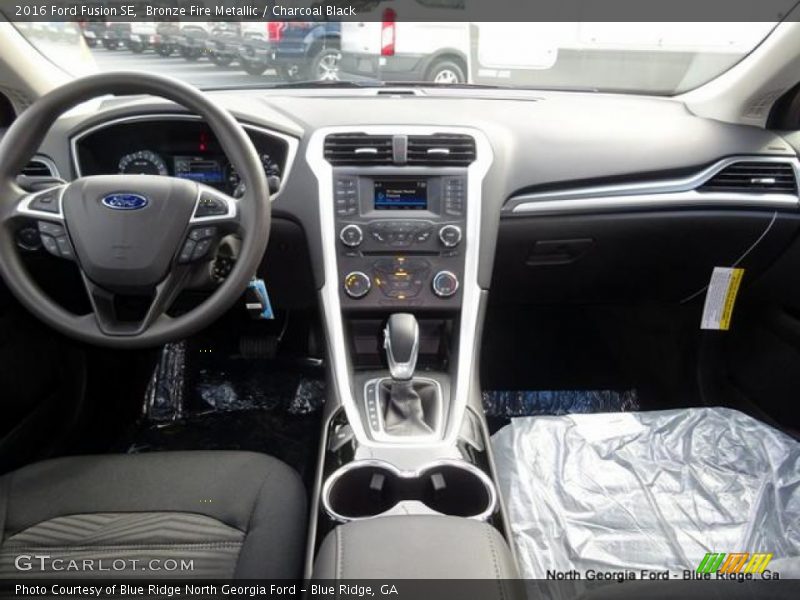 Bronze Fire Metallic / Charcoal Black 2016 Ford Fusion SE