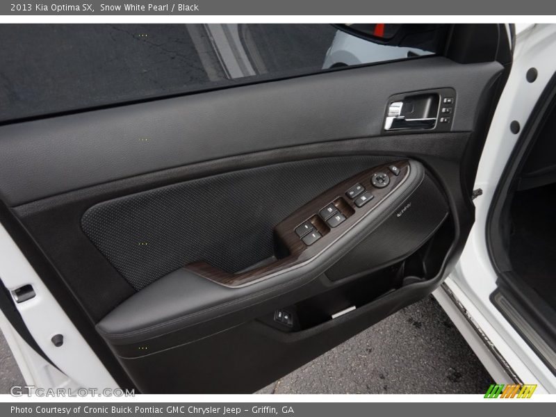 Snow White Pearl / Black 2013 Kia Optima SX