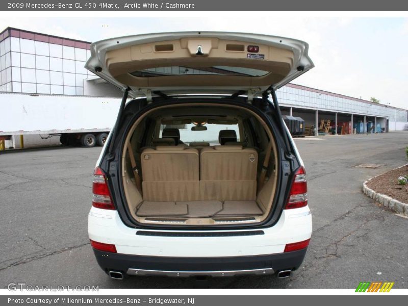 Arctic White / Cashmere 2009 Mercedes-Benz GL 450 4Matic