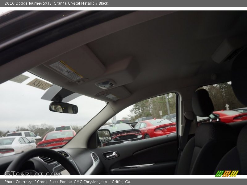 Granite Crystal Metallic / Black 2016 Dodge Journey SXT