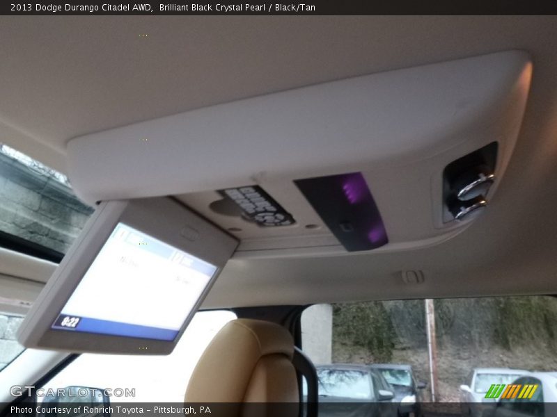 Brilliant Black Crystal Pearl / Black/Tan 2013 Dodge Durango Citadel AWD