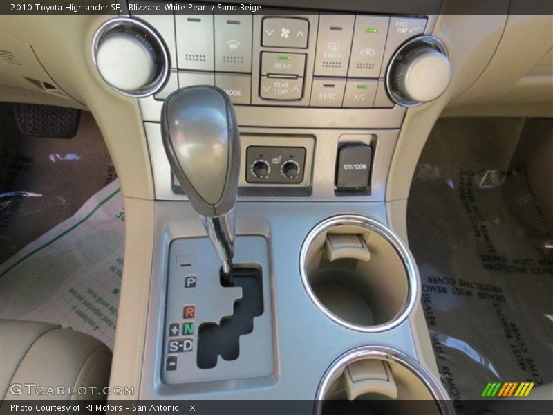 Blizzard White Pearl / Sand Beige 2010 Toyota Highlander SE