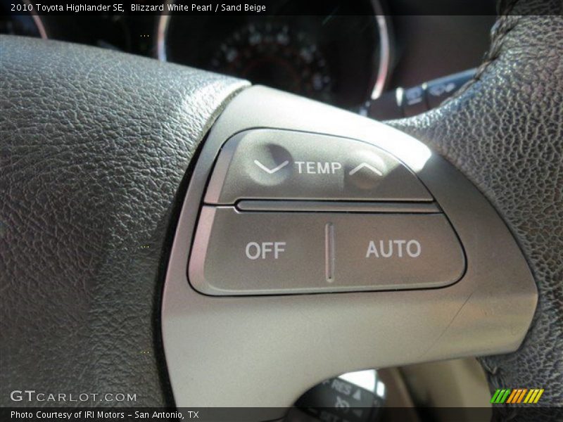 Blizzard White Pearl / Sand Beige 2010 Toyota Highlander SE