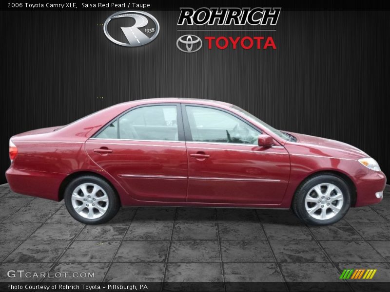 Salsa Red Pearl / Taupe 2006 Toyota Camry XLE