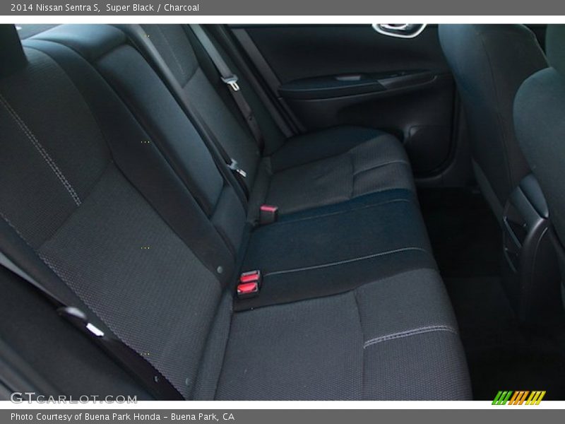 Super Black / Charcoal 2014 Nissan Sentra S