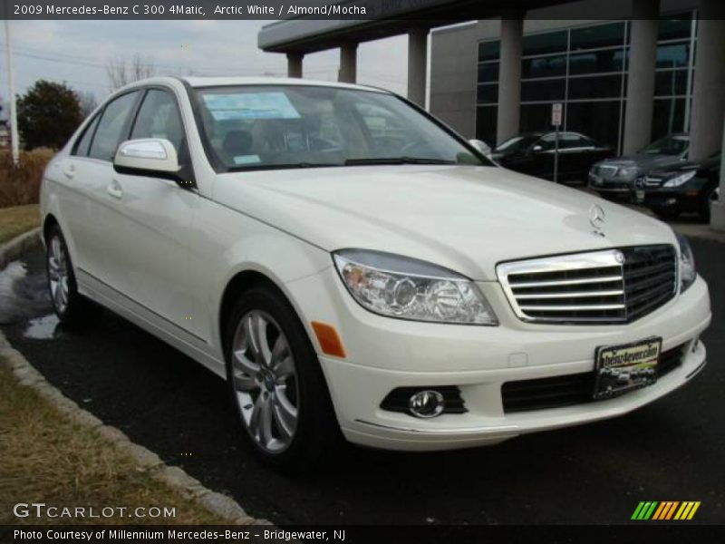 Arctic White / Almond/Mocha 2009 Mercedes-Benz C 300 4Matic