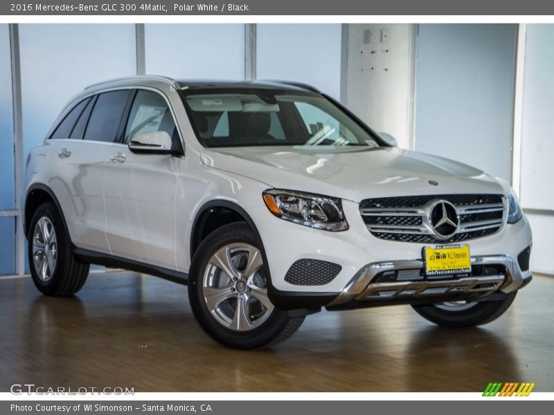 Polar White / Black 2016 Mercedes-Benz GLC 300 4Matic