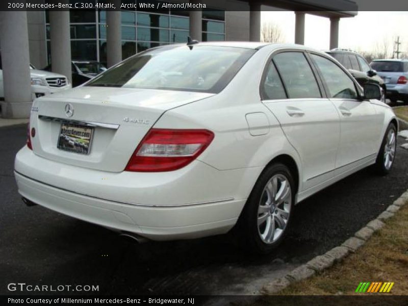 Arctic White / Almond/Mocha 2009 Mercedes-Benz C 300 4Matic