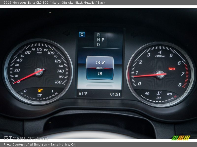 Obsidian Black Metallic / Black 2016 Mercedes-Benz GLC 300 4Matic