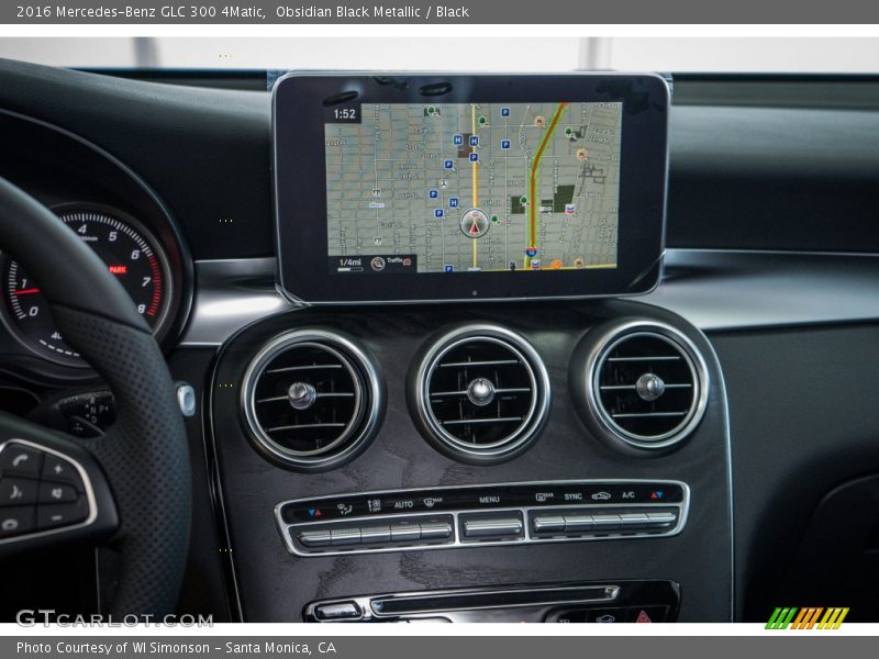 Obsidian Black Metallic / Black 2016 Mercedes-Benz GLC 300 4Matic