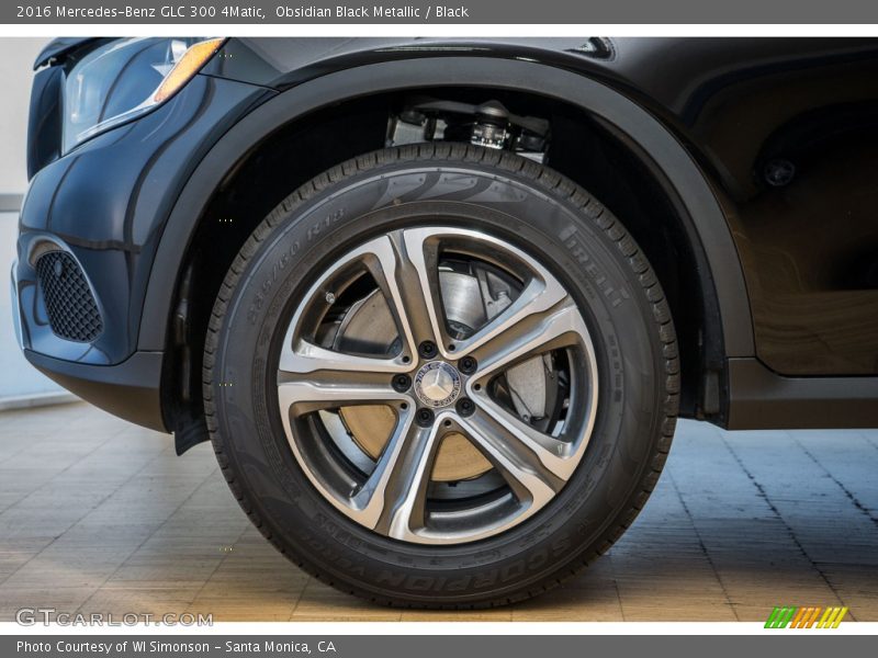 Obsidian Black Metallic / Black 2016 Mercedes-Benz GLC 300 4Matic