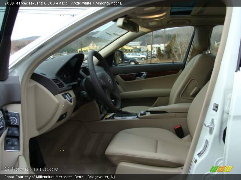 Arctic White / Almond/Mocha 2009 Mercedes-Benz C 300 4Matic