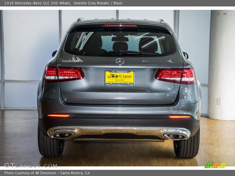 Selenite Grey Metallic / Black 2016 Mercedes-Benz GLC 300 4Matic